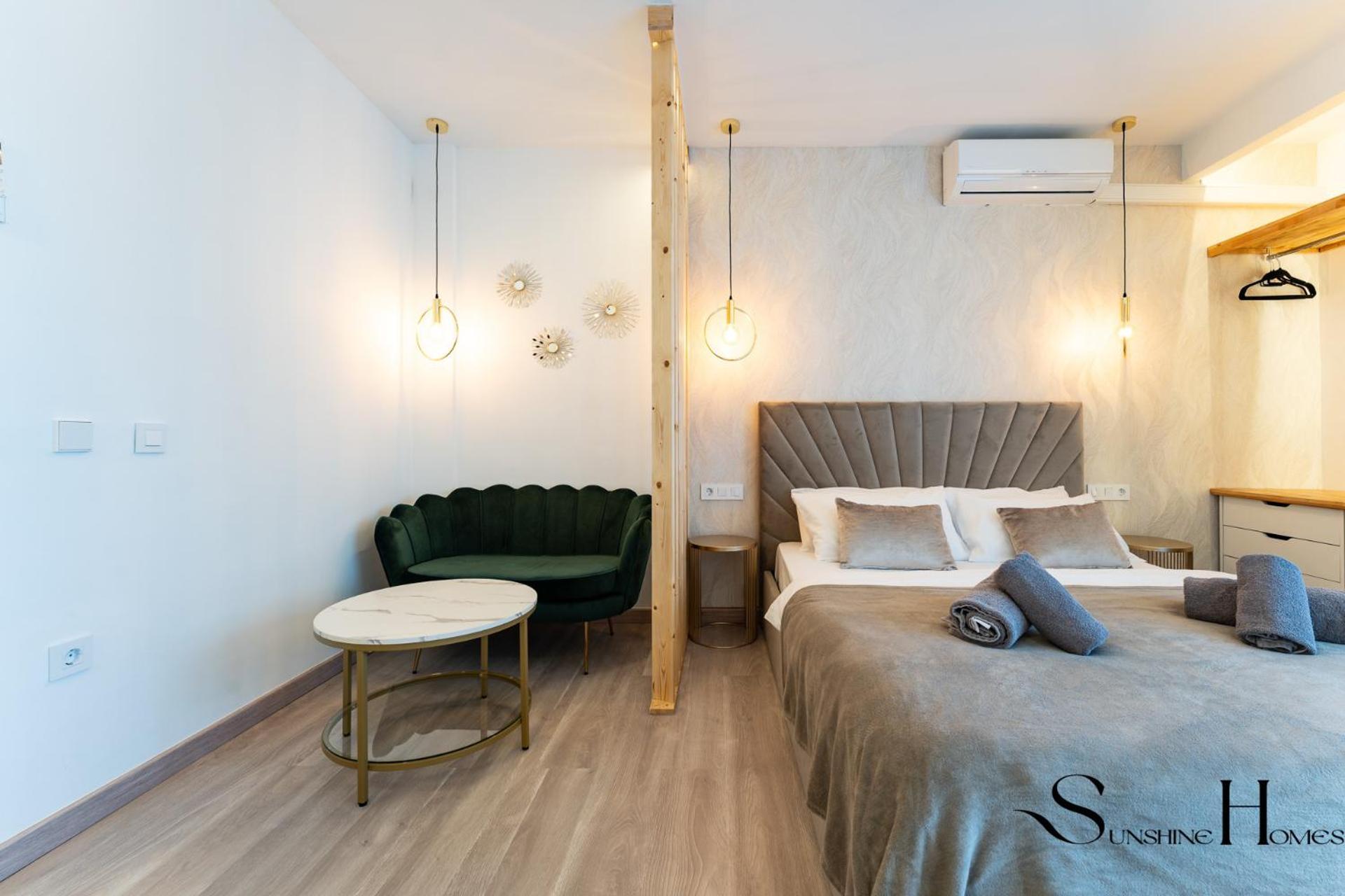 Seaview Beachfront Studio With Aqua Park & Balcony Benalmadena Exterior photo